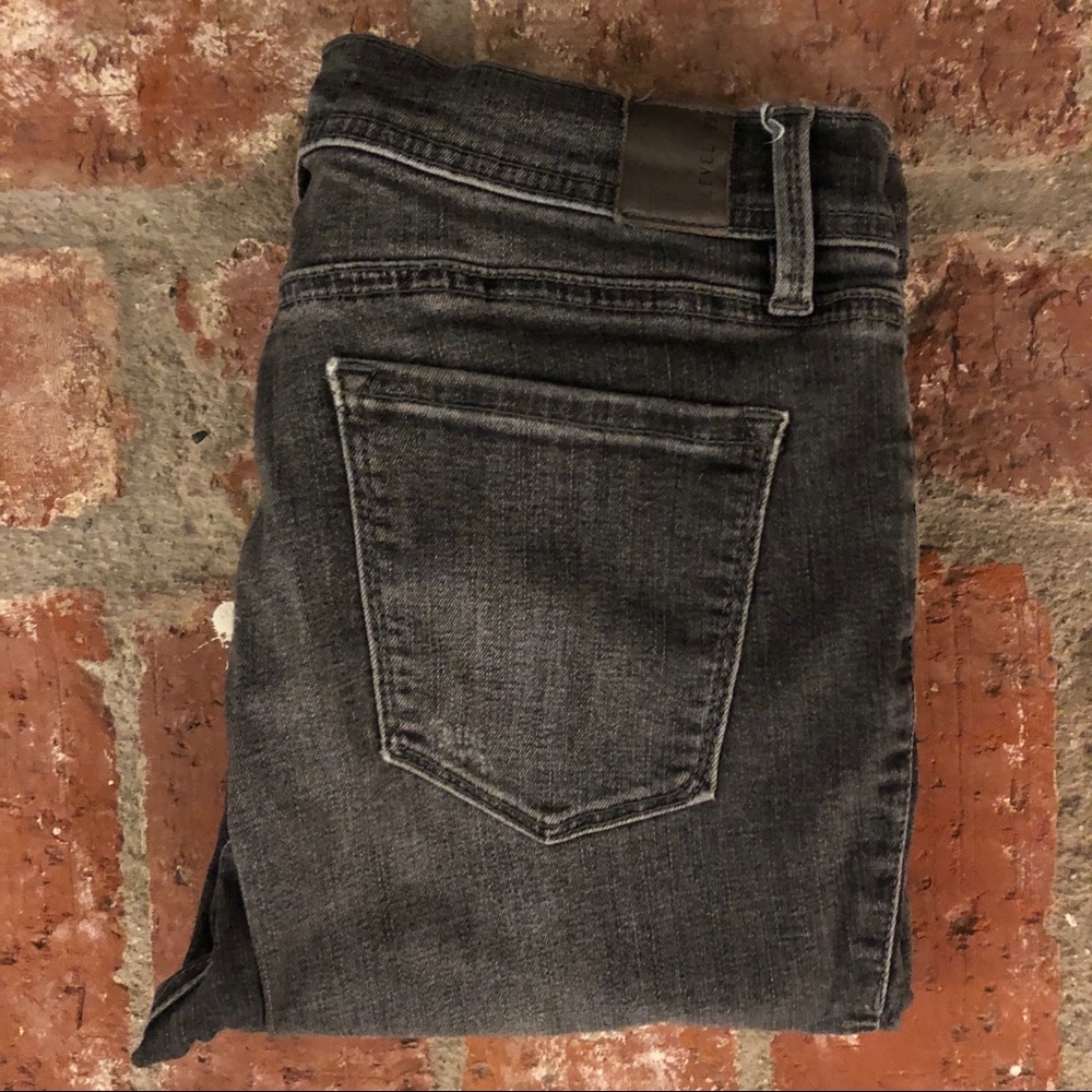 Level 99 distressed strait leg skinny jeans
